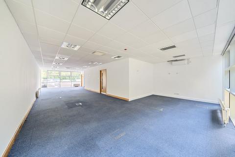 Office to rent, Unit 395, Centennial Park, Borehamwood, WD6 3TJ