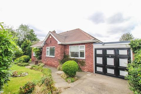 3 bedroom detached bungalow for sale, Broomhall Avenue, Wakefield WF1