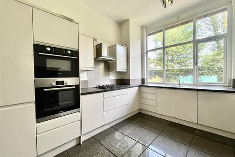 4 bedroom duplex to rent, Parkfield Road South, Didsbury, Manchester