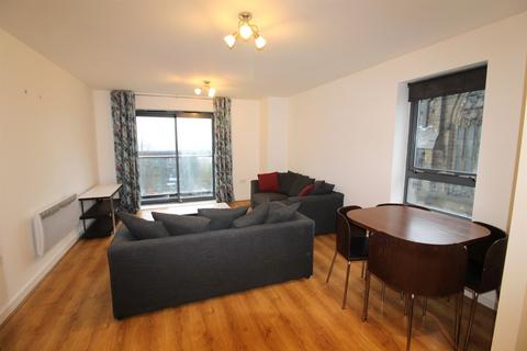 2 bedroom apartment to rent, Bouverie Court, Bouverie Court, LS9