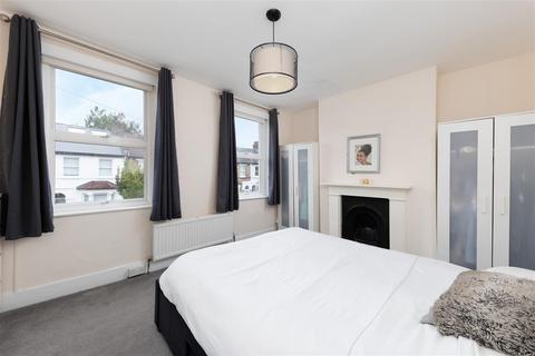22 Watcombe Road, London, SE25 4UZ