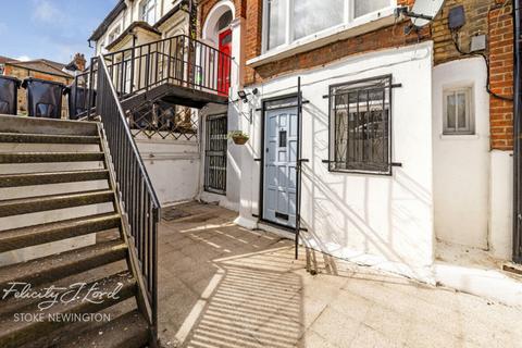 2 bedroom flat for sale, West Bank, Stoke Newington, N16