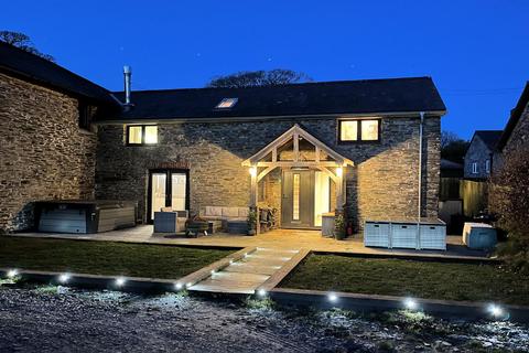 3 bedroom semi-detached house for sale, WITH LAND AND STABLES - Mill Hill Lane, Tavistock