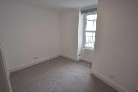 2 bedroom flat to rent, Albert Road, Plymouth PL2