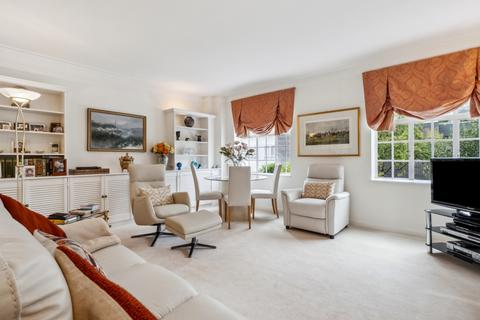 2 bedroom flat for sale, Chelsea Manor Gardens, London, SW3