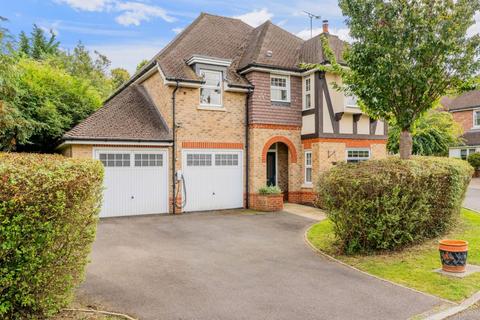 6 bedroom detached house for sale, Hillside, Banstead