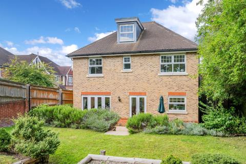 6 bedroom detached house for sale, Hillside, Banstead