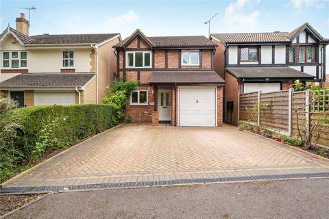 3 bedroom detached house for sale, Alexandra Gardens, Knaphill, Woking, Surrey, GU21