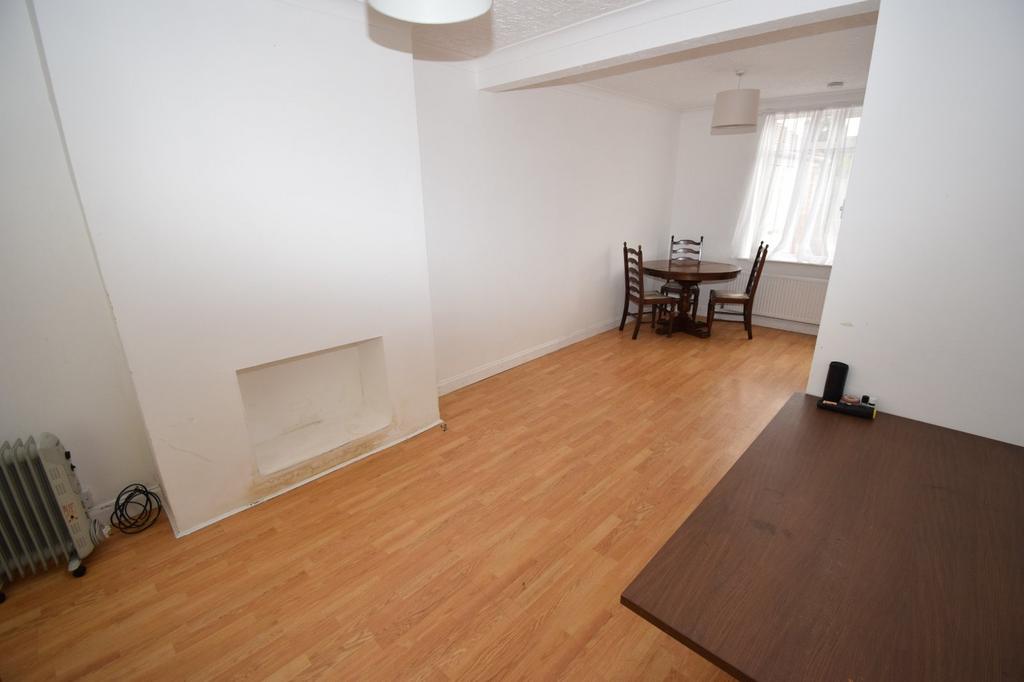 Living/Dining Room
