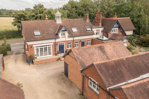 4 bedroom semi-detached house for sale, Leicester Road, Leicester LE8