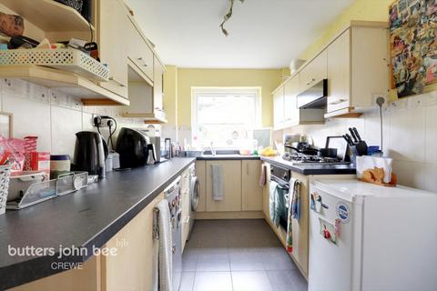 2 bedroom terraced house for sale, Chell Street, Crewe