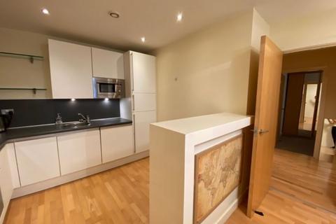 2 bedroom flat to rent, Lower Byrom Street, Manchester M3