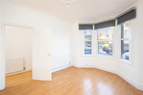2b Gresham Road, East Ham, London, E6 6DS