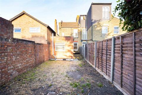 2b Gresham Road, East Ham, London, E6 6DS