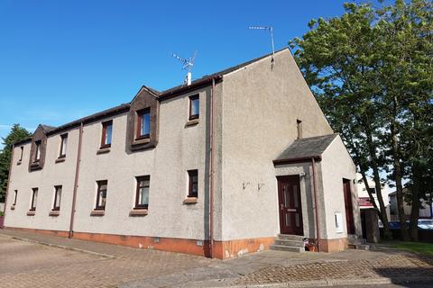 2 bedroom flat to rent, Wellhead Court, Lanark ML11