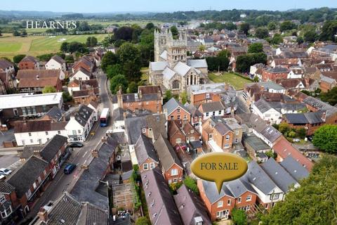 2 bedroom townhouse for sale, High Street, Wimborne, Dorset, BH21 1HS