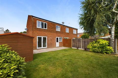 3 bedroom semi-detached house to rent, Kessingland Avenue, Stevenage, Hertfordshire, SG1 2JR