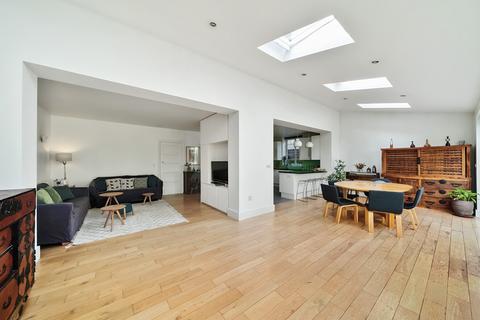 undefined, Twyford Avenue, London, N2
