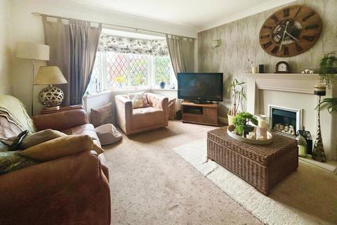 3 bedroom detached house for sale, Millfields, West Yorkshire WF5