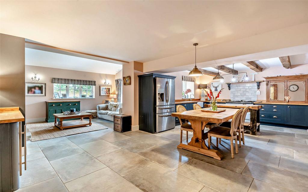 Kitchen/Family Room