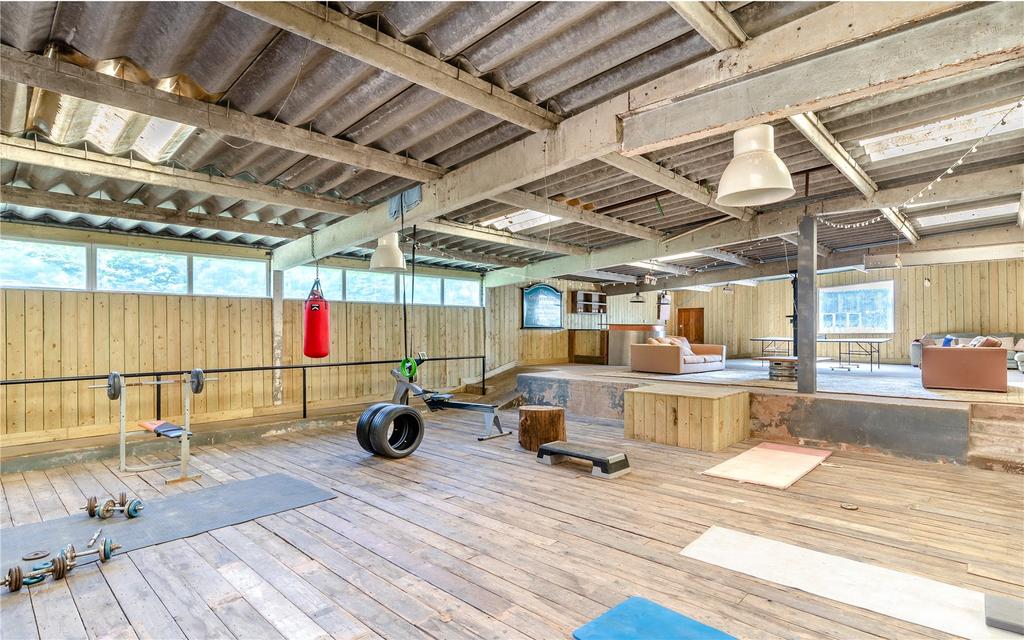 Gym/Bar Barn