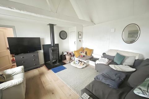 1 bedroom cottage to rent, Traders Passage, East Sussex TN31