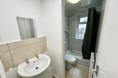 1 bedroom apartment to rent, Elders Street, North Yorkshire YO11