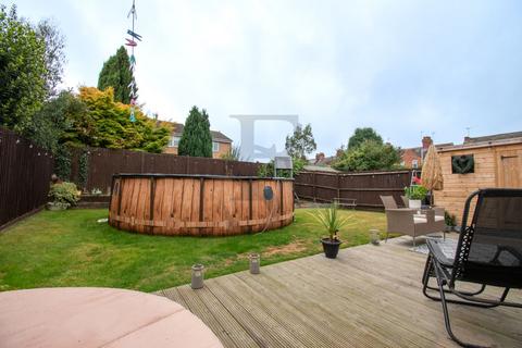 5 bedroom detached house for sale, Kite Close, Broughton Astley