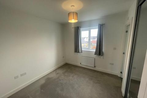 3 bedroom semi-detached house to rent, Beadon Way, Melton IP12