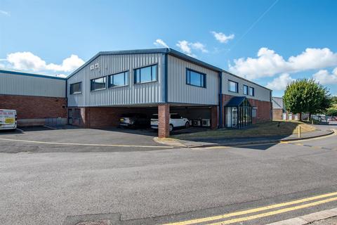 Office to rent, Newbridge Close, Newbridge Trading Estate, Brislington