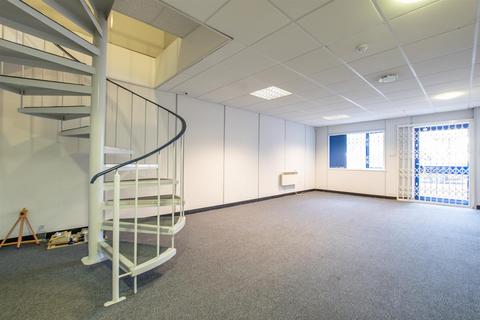 Office to rent, Newbridge Close, Newbridge Trading Estate, Brislington