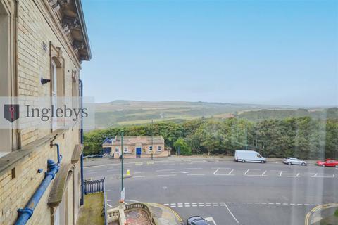 3 bedroom apartment for sale, Marine Parade, Saltburn-By-The-Sea