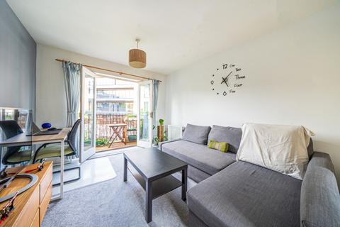 2 bedroom apartment for sale, Webber Street, London