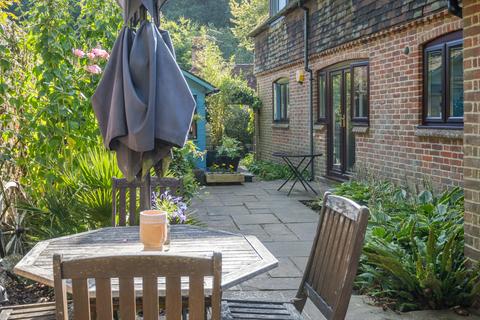 Pear Tree Cottage Arford Road, Headley, Bordon, GU35 8BT