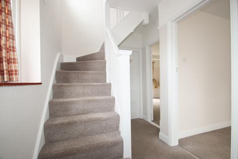 9 Spring Gardens, Orpington, BR6 6HJ