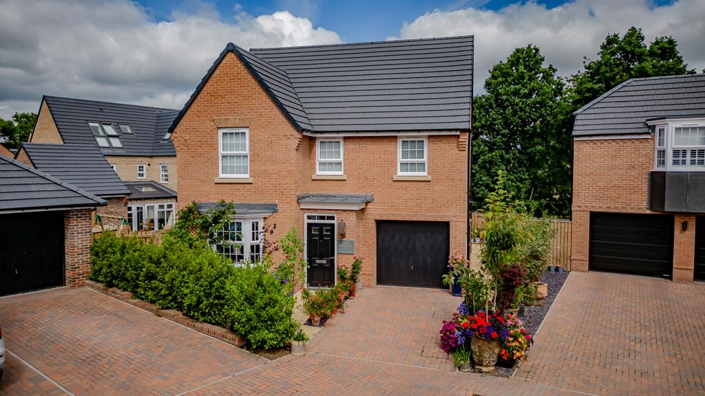 Laurel Road, Woodland Rise NE46 4 bed detached house for sale £425,000