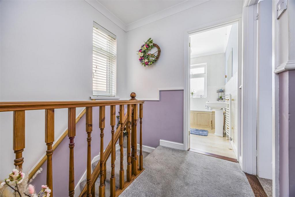 8 Macaulay Avenue, Portchester-Portico Marketing-Sa