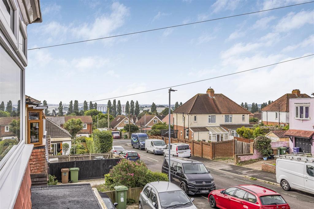 8 Macaulay Avenue, Portchester-Portico Marketing-Sa