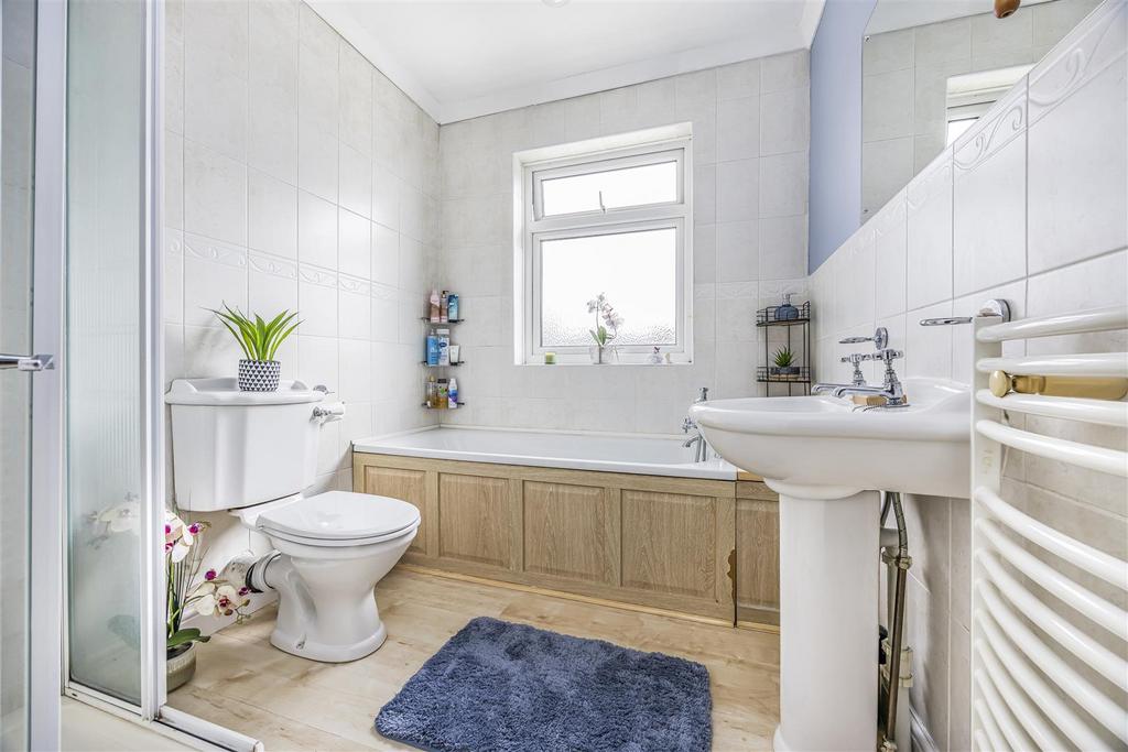 8 Macaulay Avenue, Portchester-Portico Marketing-Sa
