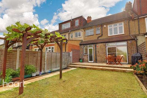 3 bedroom terraced house for sale, Wanstead Lane, Ilford