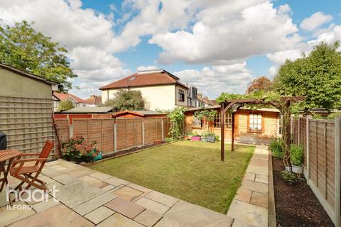 3 bedroom terraced house for sale, Wanstead Lane, Ilford