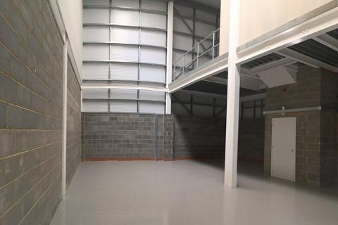 Warehouse to rent, Unit 3, Ashley Business Centre, Hanworth Lane, Chertsey, KT16 9GF