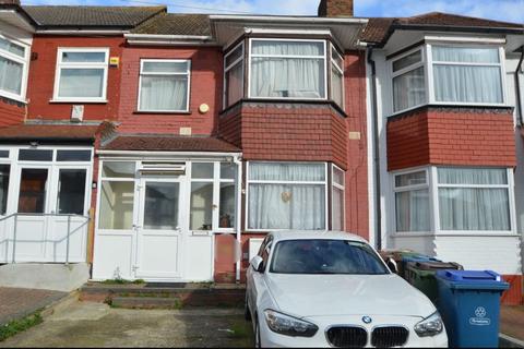 4 bedroom terraced house for sale, Edgware HA8