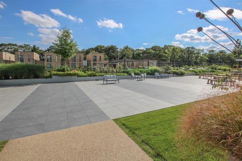 2 bedroom apartment for sale, Central House, Eagle Way, Brentwood