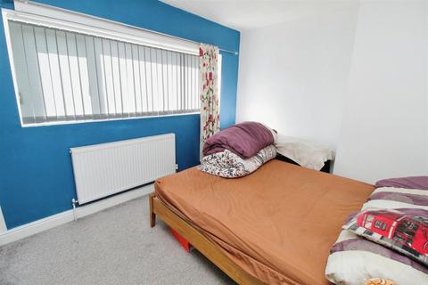 218 Carr Bottom Road, Bradford, BD5 9AQ