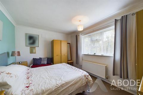 92 Craythorne Road, Stretton, Burton-on-trent, DE13 0AZ