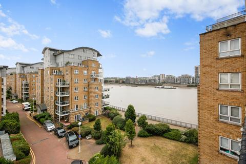 2 bedroom flat for sale, St. Davids Square, London, E14