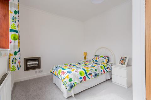 26 Meadside Avenue, Kilbarchan, Johnstone, PA10 2LB