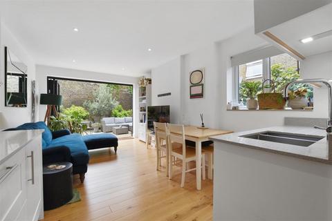 2 bedroom flat for sale, Pember Road, Kensal Green, London