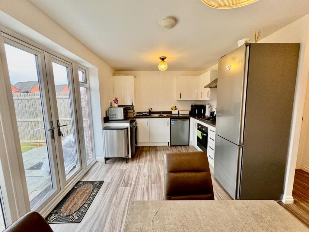 Kitchen/ Dining Room